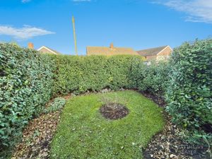 Photo 18- click for photo gallery